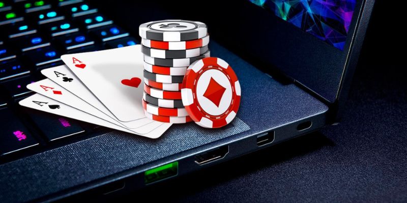 Những cơ bản về luật chơi Poker Tk66 mà anh em cần phải nắm rõ